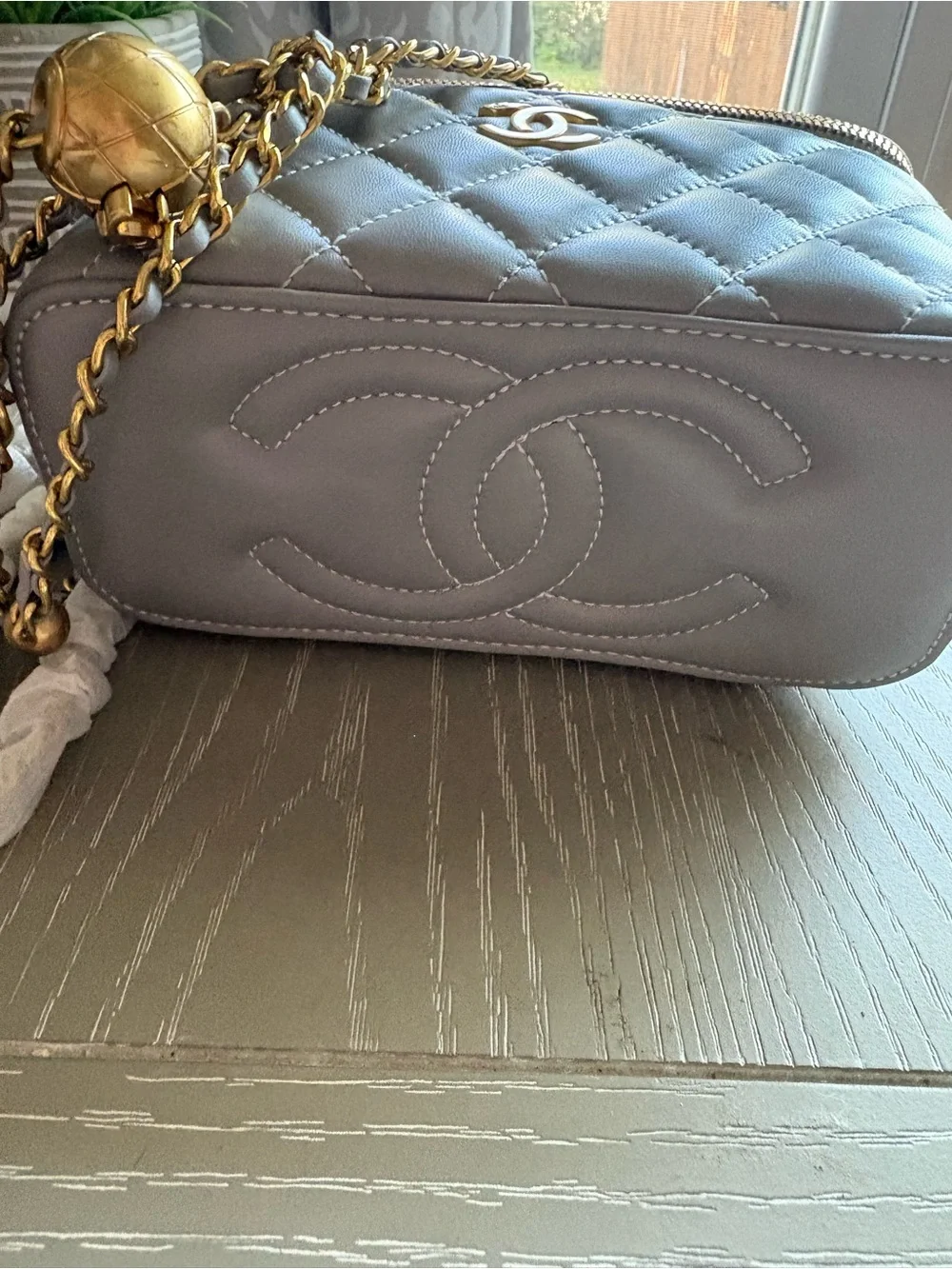 FaSHION Quilted Light Gray Cosmetic Case with Gold adjustable Chain Accent